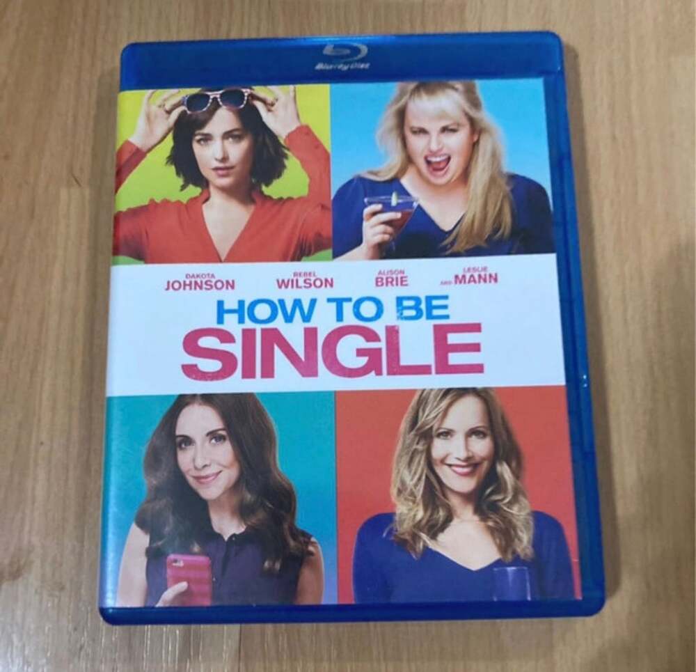 How To Be Single Blu-ray Disc